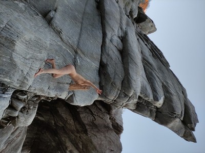 » #3/8 « / Rock sculptures / Blog post by <a href="https://strkng.com/en/model/la+fleur+de+la+nuit/">Model la fleur de la nuit</a> / 2022-03-30 22:23