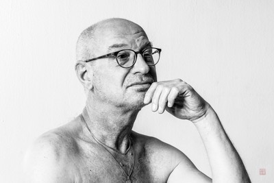 » #9/9 « / male nude portrait / Blog-Beitrag von <a href="https://strkng.com/de/fotograf/dietmar+sebastian+fischer/">Fotograf Dietmar Sebastian Fischer</a> / 22.04.2021 11:04