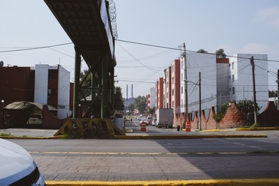 2 / Stadtlandschaften / car,mexico
