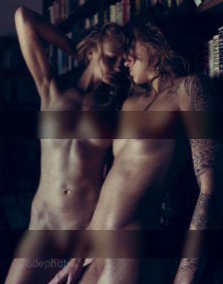 &quot;My sunburn'd brain&quot; by Dave Earl (bdephoto) / Nude  photography by Model Alaina Wulf ★10 | STRKNG