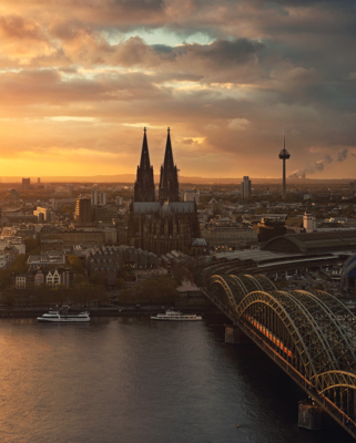Cologne ablaze / Architecture  photography by Photographer felixinden ★10 | STRKNG