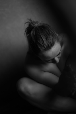 shape / Black and White  photography by Model KathaStrophe ★22 | STRKNG