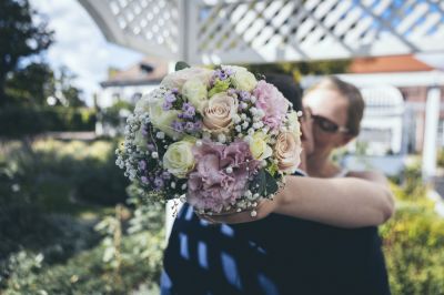 Flowers / Wedding  photography by Photographer Lisa Nowinski ★11 | STRKNG