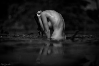 not made to break / Black and White  photography by Photographer Stefan Beutler ★146 | STRKNG