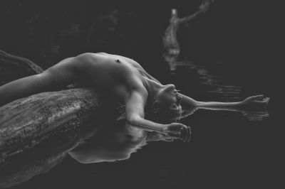 La Loba | Sea of Thoughts II / Nude  photography by Photographer dunkeltraum ★35 | STRKNG