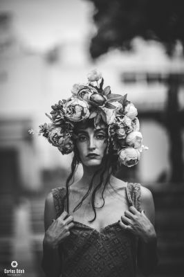 Caress / Black and White  photography by Photographer Carlos Odeh ★6 | STRKNG