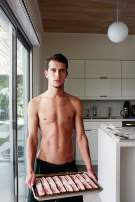 Nick with Bacon, Palm Springs, CA / Portrait  photography by Photographer Joe Schmelzer ★1 | STRKNG