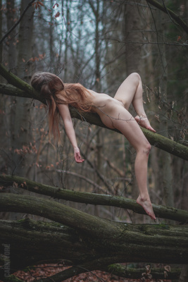 beeing nature / Nude  Fotografie von Model la fleur de la nuit ★42 | STRKNG