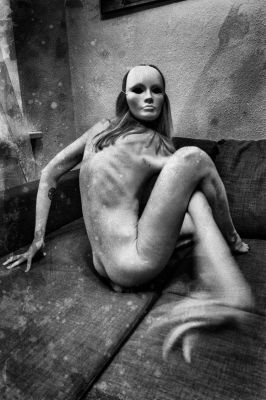 The Pupation / Die Verpuppung / Black and White  photography by Photographer Andreas Maria Kahn ★13 | STRKNG