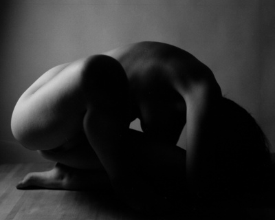 Table Nudes: Angelina / Nude  Fotografie von Fotograf Hendrik Krönert | STRKNG