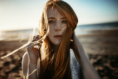Im Wind / Portrait  photography by Model Deborah H. ★14 | STRKNG