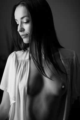 Elilith / Nude  photography by Photographer Ruediger Rau ★5 | STRKNG