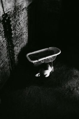 Bath... / Nude  Fotografie von Fotograf Dark Indigo ★5 | STRKNG