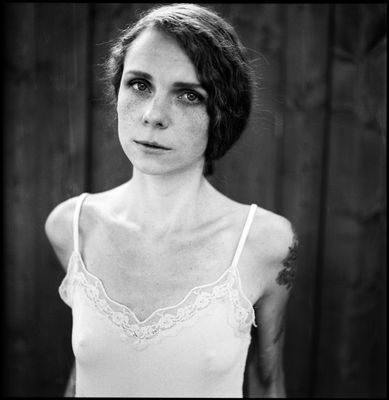 life is more than words can say / Portrait  photography by Model Emily ★21 | STRKNG