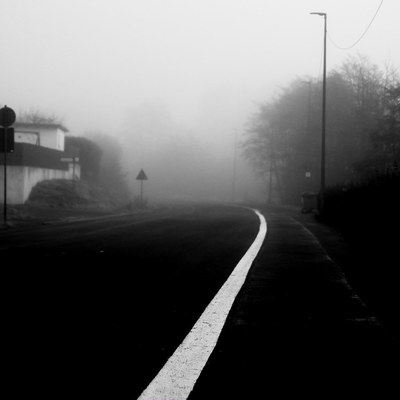Weißer Bogen / White bow / Black and White  photography by Photographer trobel | STRKNG