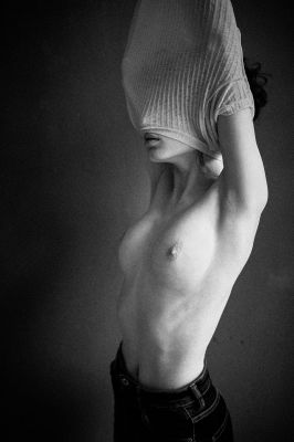 Hidden/Exposed / Nude  Fotografie von Fotograf Dirk Rohra ★24 | STRKNG