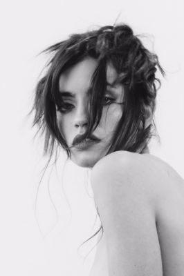 Best image in 2019 / Fine Art  Fotografie von Model Aylen Hervaz ★7 | STRKNG