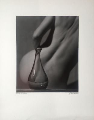 Nude With Vase I / Nude  photography by Photographer Greggory Wood ★7 | STRKNG