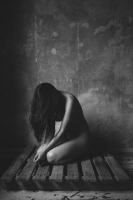 broken / Nude  photography by Photographer MG-Lichtmaler ★8 | STRKNG