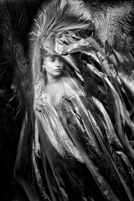 Lou / Fashion / Beauty  photography by Photographer Martial Rossignol ★7 | STRKNG
