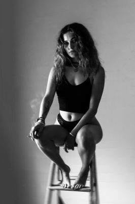 Ladder / Portrait  photography by Photographer Justin Wright ★1 | STRKNG