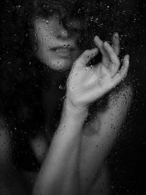 waterdrops / Portrait  photography by Photographer whatisart_photography ★3 | STRKNG