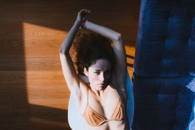 Vikra in the Afternoon / Portrait  photography by Photographer Michael Sakas ★1 | STRKNG