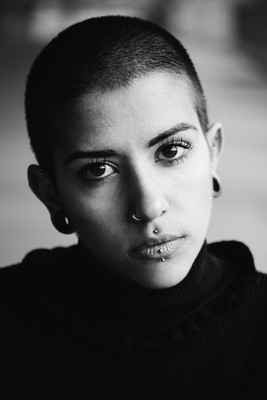 » #1/9 « / best of / Blog post by <a href="https://martinagrabinsky.strkng.com/en/">Photographer Martina Grabinsky</a> / 2021-12-19 19:44 / Portrait