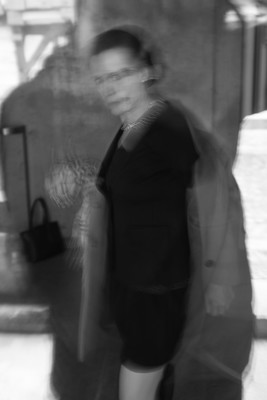 » #2/9 « / A Woman´s story / Blog-Beitrag von <a href="https://strkng.com/de/fotograf/a-g-p/">Fotograf a_g_p</a> / 29.01.2024 10:38 / Portrait