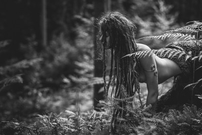 Children of Wilderness | Earthsnake / Nude / nude,nudeart,elli,dreadheart,earth,nature,earthsnake,silence,trier,dunkeltraum,akt,Nudephotography