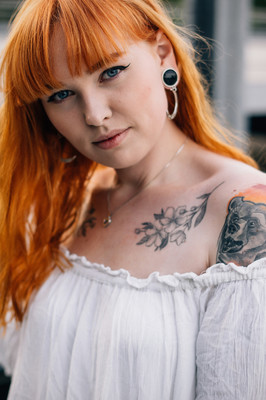 » #2/3 « / Autumn Girl / Blog post by <a href="https://strkng.com/en/photographer/wolfslord+photography/">Photographer Wolfslord Photography</a> / 2019-10-27 15:57 / Menschen