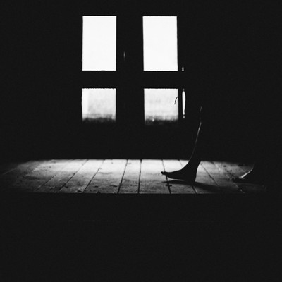 » #1/9 « / nur eine Drehung / Blog post by <a href="https://strkng.com/en/photographer/sinnlicht-fotografie/">Photographer Sinnlicht-Fotografie</a> / 2020-01-14 11:16 / blackandwhite,Schwarz-weiss,scenary,art,availablelight,monochrome,monoart