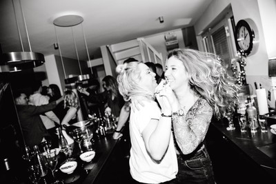 » #3/8 « / Home Party / Blog-Beitrag von <a href="https://strkng.com/de/fotograf/sven+hasper/">Fotograf Sven Hasper</a> / 01.03.2020 16:54