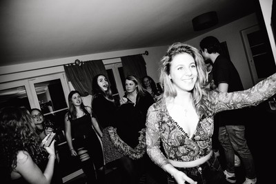 » #6/8 « / Home Party / Blog-Beitrag von <a href="https://strkng.com/de/fotograf/sven+hasper/">Fotograf Sven Hasper</a> / 01.03.2020 16:54