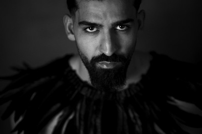 Anusch / Portrait / malemodel,onelightsetup,beard,monochrome,feather,feathers,fineart,conceptual,homestudio,freiburg