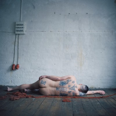 » #1/5 « / bloodflows / Blog post by <a href="https://strkng.com/en/photographer/benzin+daniela/">Photographer Benzin Daniela</a> / 2019-01-16 16:58