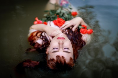 » #6/9 « / Hipposhooing mit Sara / Blog post by <a href="https://strkng.com/en/photographer/alex+fremer/">Photographer Alex Fremer</a> / 2020-10-06 11:26 / Menschen