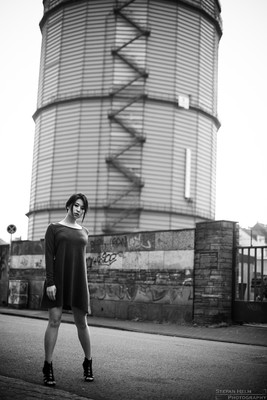 » #4/9 « / Around the gas storage tank / Blog-Beitrag von <a href="https://strkng.com/de/fotograf/photographysh/">Fotograf photographysh</a> / 11.01.2019 19:08