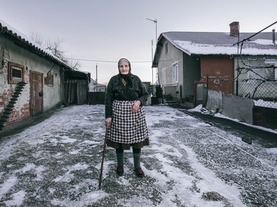 » #2/9 « / People in the Ukraine / Blog-Beitrag von <a href="https://strkng.com/de/fotograf/ruslan+hrushchak/">Fotograf Ruslan Hrushchak</a> / 17.08.2017 16:53