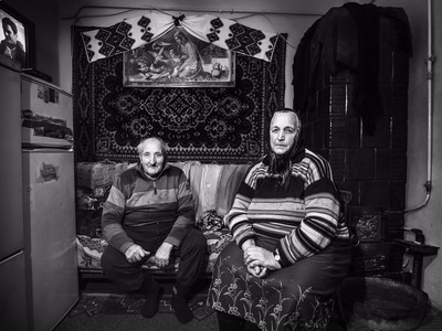 » #3/9 « / People in the Ukraine / Blog-Beitrag von <a href="https://strkng.com/de/fotograf/ruslan+hrushchak/">Fotograf Ruslan Hrushchak</a> / 17.08.2017 16:53