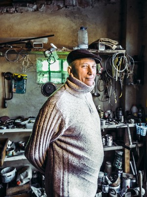 » #5/9 « / People in the Ukraine / Blog post by <a href="https://strkng.com/en/photographer/ruslan+hrushchak/">Photographer Ruslan Hrushchak</a> / 2017-08-17 16:53