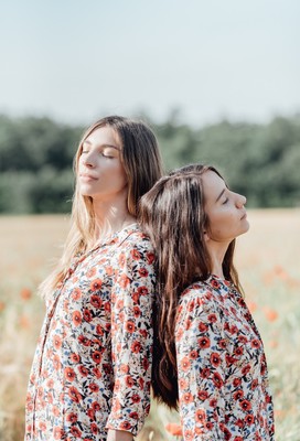 » #2/9 « / Poppy feels as poppy is / Blog-Beitrag von <a href="https://strkng.com/de/fotografin/andrea+grzicic/">Fotografin Andrea Grzicic</a> / 21.08.2018 17:56