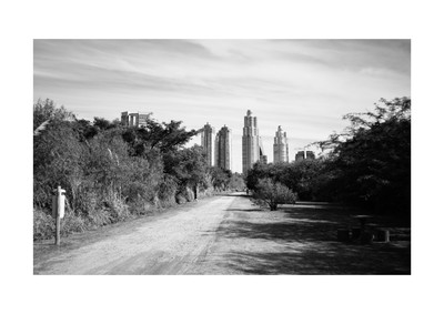 » #2/9 « / Buenos Aires Landscape / Blog post by <a href="https://strkng.com/en/photographer/charlie+navarro/">Photographer Charlie Navarro</a> / 2018-09-04 16:31