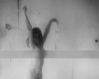 » #4/9 « / Gehe nicht gelassen in die gute Nacht... / Blog post by <a href="https://strkng.com/en/photographer/mario+von+oculario/">Photographer Mario von Oculario</a> / 2019-08-23 09:43 / Nude