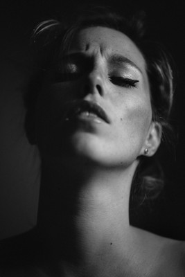 » #5/8 « / Theresa / Blog-Beitrag von <a href="https://strkng.com/de/fotograf/alexander+hopp/">Fotograf Alexander Hopp</a> / 25.05.2019 19:16