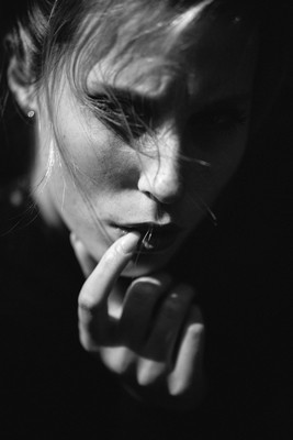 » #8/8 « / Theresa / Blog-Beitrag von <a href="https://strkng.com/de/fotograf/alexander+hopp/">Fotograf Alexander Hopp</a> / 25.05.2019 19:16