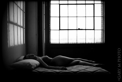 Dreaming / Nude / figure,nude,window,urbex,female,model,fit,repose