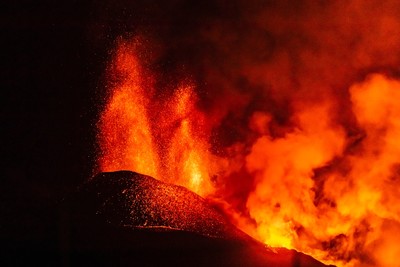 » #7/9 « / Volcano eruption / Blog post by <a href="https://strkng.com/en/photographer/jos%C3%A9+bringas/">Photographer José Bringas</a> / 2021-10-13 14:31