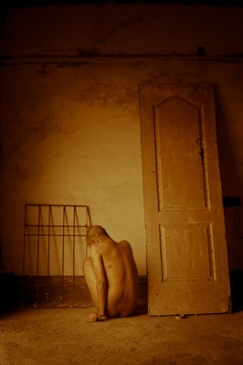 » #3/9 « / Alive in isolation / Blog post by <a href="https://strkng.com/en/photographer/thedannyguy/">Photographer thedannyguy</a> / 2020-03-27 06:29