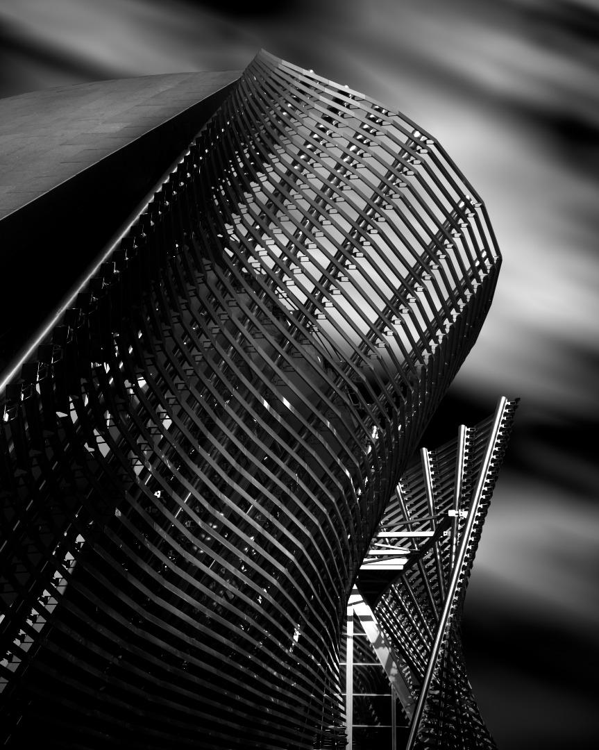 Steel Waves - Blog post by Photographer Mauro Sini / 2022-12-06 10:59